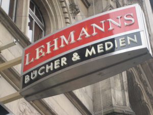 Werbeschild beleuchtet